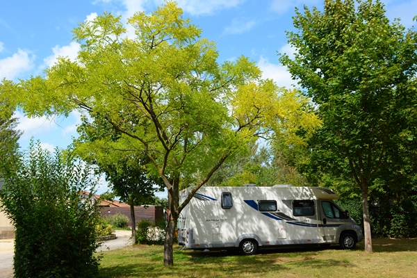 Camping de St CYR dans la Vienne