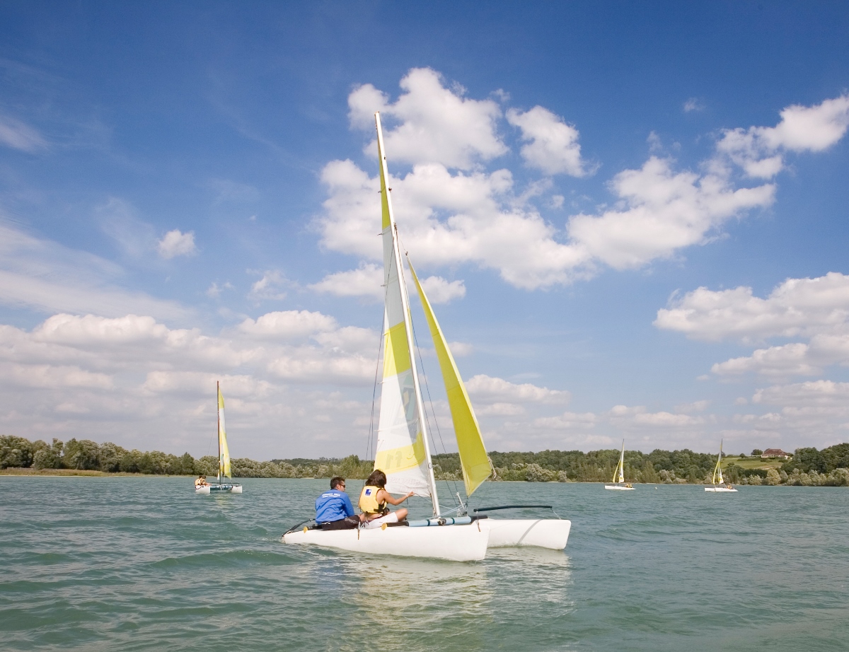 Voile au Camping du Lac de Saint Cyr